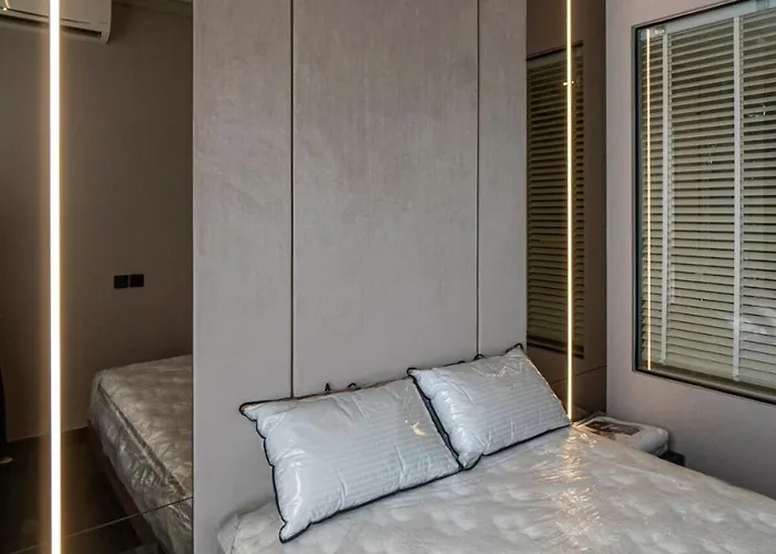 Thonglor Luxury With Jacuzzi アパート *