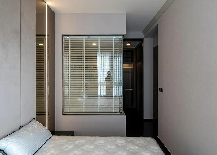 Thonglor Luxury With Jacuzzi